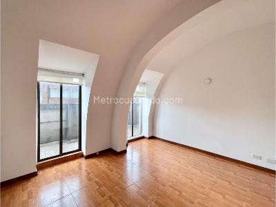 Apartamento de 3 alcobas en venta en San Patricio, Bogotá, 124 m² · foto 7 de 20