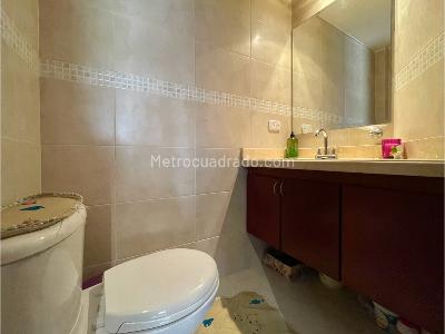 Apartamento en venta en Cedritos, Bogotá · foto 9 de 19