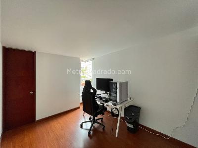 Apartamento en venta en Cedritos, Bogotá · foto 16 de 19