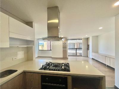 Apartamento en venta en San Jose De Bavaria, Bogotá · foto 4 de 20