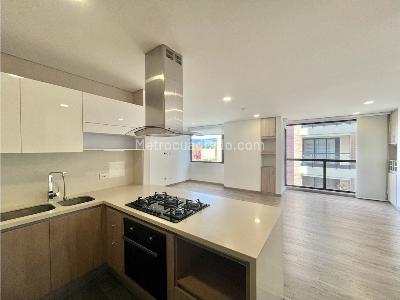 Apartamento de 2 alcobas en venta en San Jose De Bavaria, Bogotá, 80 m² · foto 3 de 20