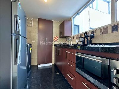 Apartamento de 2 alcobas en venta en Chapinero Alto, Bogotá, 59 m² · foto 7 de 19