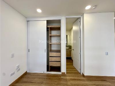Apartaestudio en arriendo en Las Nieves, Bogotá, 30 m² · foto 10 de 16