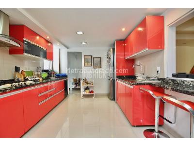 Apartamento de 2 alcobas en arriendo en Chico Navarra, Bogotá, 100 m² · foto 6 de 17