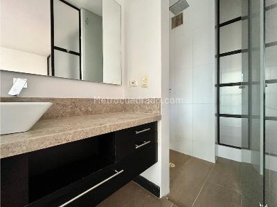 Apartaestudio en venta en San Patricio, Bogotá, 60 m² · foto 11 de 18