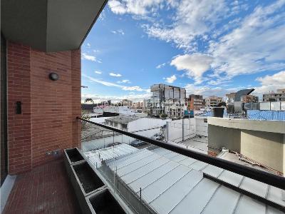 Apartaestudio en venta en San Patricio, Bogotá, 60 m² · foto 3 de 18