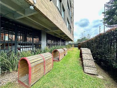 Apartamento en venta en Modelia, Bogotá · foto 2 de 20