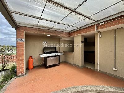 Apartamento de 3 alcobas en venta en Tibabita, Bogotá, 71 m² · foto 16 de 20