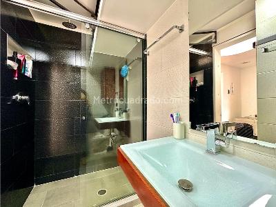 Apartamento de 2 alcobas en arriendo en Los Rosales, Bogotá, 105 m² · foto 14 de 19