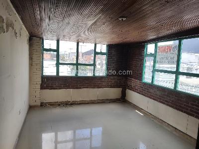 Casa de 5 alcobas en venta en Jose Joaquin Vargas, Bogotá, 402 m² · foto 14 de 19