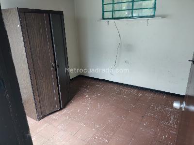 Casa de 5 alcobas en venta en Jose Joaquin Vargas, Bogotá, 402 m² · foto 16 de 19