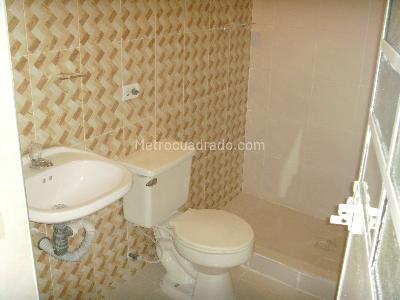 Casa de 5 alcobas en venta en San Carlos, Bogotá, 342 m² · foto 6 de 20
