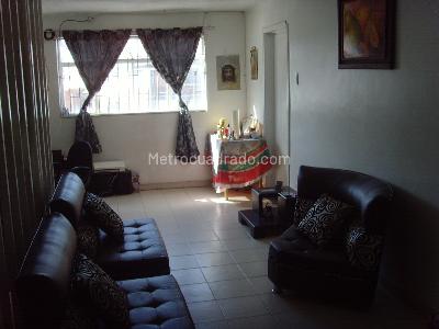Casa de 5 alcobas en venta en San Carlos, Bogotá, 342 m² · foto 15 de 20