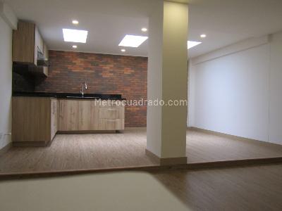 Apartamento en venta en Chico Norte, Bogotá · foto 2 de 13