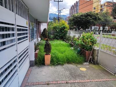 Casa de 5 alcobas en venta en Palermo, Bogotá, 303 m² · foto 2 de 20