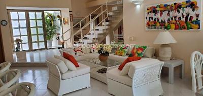 Casa de 4 alcobas en venta en El Peñon, Girardot, 250 m² · foto 3 de 10