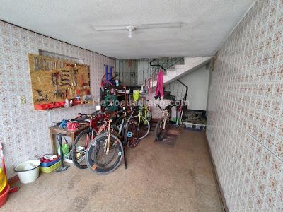 Casa de 5 alcobas en venta en Bellavista Occidental, Bogotá, 332 m² · foto 4 de 20
