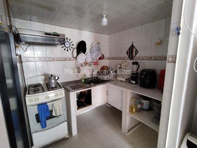 Casa de 5 alcobas en venta en Bellavista Occidental, Bogotá, 332 m² · foto 18 de 20