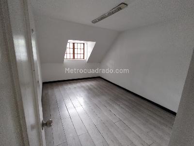 Casa en venta en Quinta Camacho, Bogotá · foto 13 de 19
