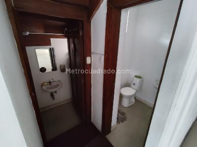 Casa en venta en Quinta Camacho, Bogotá · foto 2 de 19