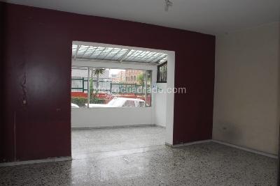 Casa de 5 alcobas en venta en Marly, Bogotá, 555 m² · foto 5 de 18