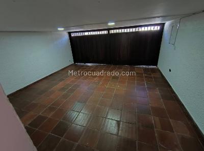 Casa de 5 alcobas en venta en El Contador, Bogotá, 282 m² · foto 11 de 20