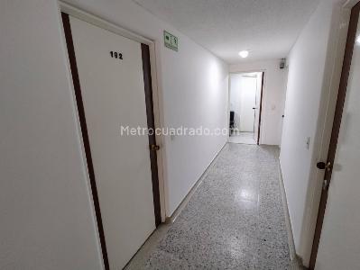 Apartamento de 4 alcobas en venta en San Felipe, Bogotá, 84 m² · foto 3 de 20