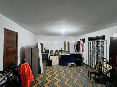 Casa de 5 alcobas en venta en Ciudad Jardin Norte, Bogotá, 341 m² · foto 6 de 20