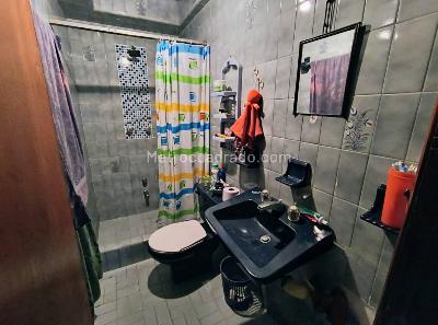 Casa de 5 alcobas en venta en Ciudad Jardin Norte, Bogotá, 341 m² · foto 18 de 20