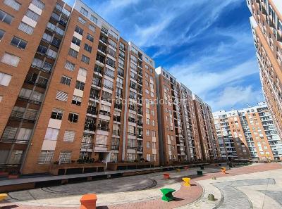 Apartamento en venta en Castilla, Bogotá · foto 2 de 20