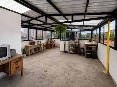 Casa de 5 alcobas en venta en Villa Elisa, Bogotá, 219 m² · foto 20 de 20