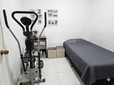 Casa de 5 alcobas en venta en Villa Elisa, Bogotá, 219 m² · foto 6 de 20