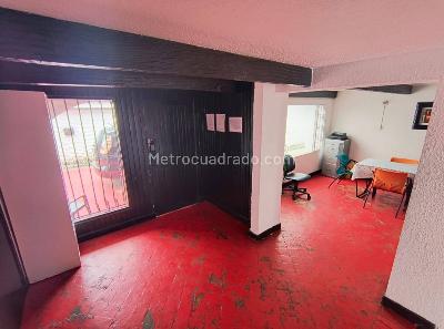 Casa de 5 alcobas en venta en Santa Margarita, Bogotá, 252 m² · foto 4 de 20