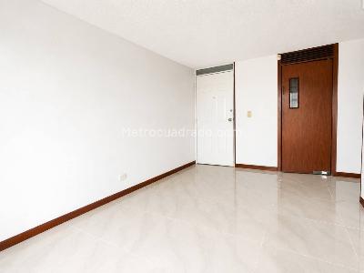 Apartamento de 4 alcobas en venta en San Antonio Noroccidental, Bogotá, 89 m² · foto 4 de 20