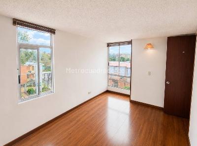 Apartamento de 4 alcobas en venta en San Antonio Noroccidental, Bogotá, 89 m² · foto 17 de 20