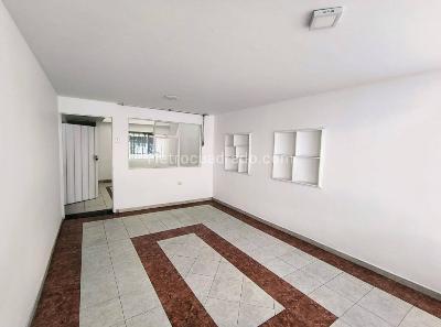 Casa de 5 alcobas en venta en Bosque Popular, Bogotá, 287 m² · foto 3 de 20