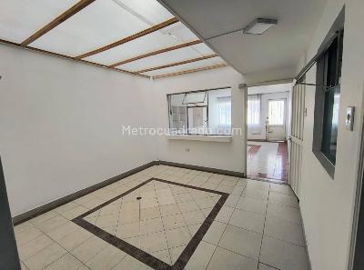 Casa de 5 alcobas en venta en Bosque Popular, Bogotá, 287 m² · foto 4 de 20