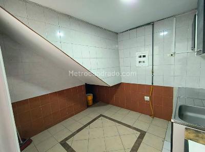 Casa de 5 alcobas en venta en Bosque Popular, Bogotá, 287 m² · foto 6 de 20