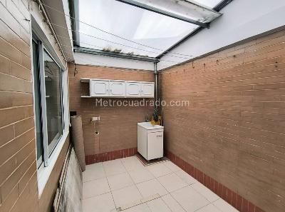 Casa de 5 alcobas en venta en Bosque Popular, Bogotá, 287 m² · foto 13 de 20