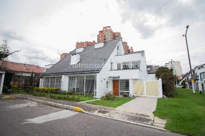 Casa en Arriendo, Andes Norte, Bogotá D.C.