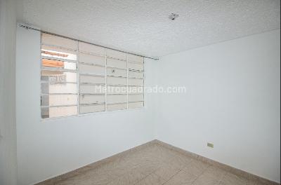 Apartamento de 3 alcobas en arriendo en Carvajal, Bogotá, 80 m² · foto 9 de 17