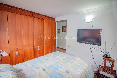 Apartamento de 3 alcobas en venta en Banco Central, Bogotá, 77 m² · foto 9 de 19