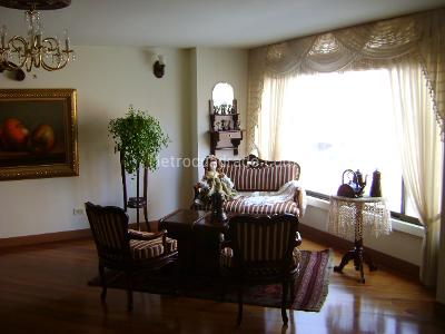 Apartamento de 3 alcobas en venta en Santa Barbara Central, Bogotá, 240 m² · foto 5 de 20