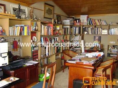 Casa de 3 alcobas en venta en Santa Margarita, Bogotá, 301 m² · foto 6 de 19