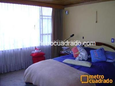 Casa de 3 alcobas en venta en Santa Margarita, Bogotá, 301 m² · foto 18 de 19