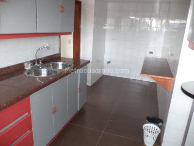 Apartamento en venta en Country Club, Bogotá · foto 15 de 20