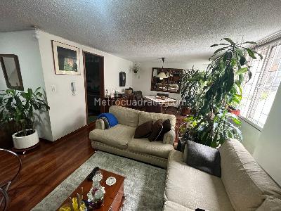 Apartamento en venta en Quinta Camacho, Bogotá · foto 13 de 20