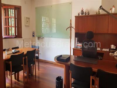 Casa de 5 alcobas en venta en La Soledad Teusaquillo, Bogotá, 960 m² · foto 12 de 20