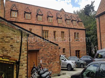 Casa de 5 alcobas en venta en La Soledad Teusaquillo, Bogotá, 960 m² · foto 3 de 20
