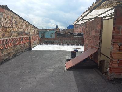 Casa de 3 alcobas en venta en Las Ferias, Bogotá, 195 m² · foto 17 de 20